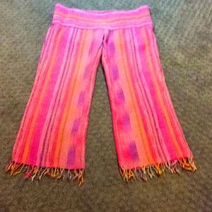 Calypso Style crop pants. Cotton weave, Hip hugger